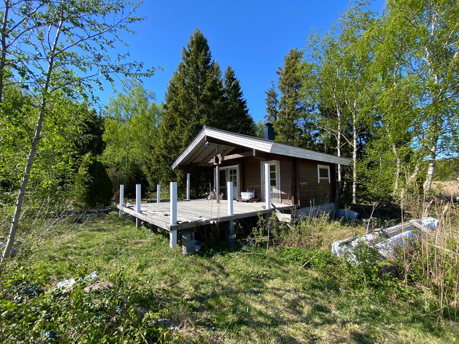 <b>Malax, Medalsk�ret</b>
Fritidshus 33 m�, bastubyggnad 22 m� + terrass, tomt 2400 m�